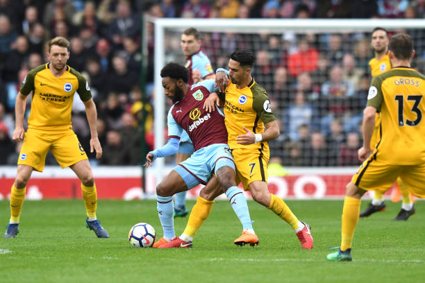 拥有工作的 拥有工作的